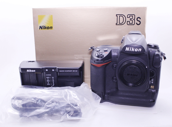 |高雄二手單眼專賣店|NIKON D3S 1210萬畫素 全幅相機 51點AF對焦 公司貨 快門數16799 #07108