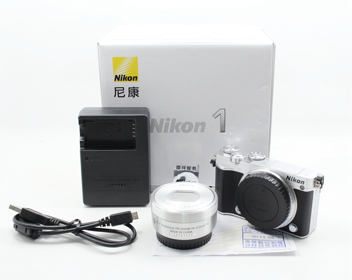 |高雄二手相機網|NIKON 1 J5 + 10-30MM F3.5-5.6 PD-ZO 二手 單眼相機 公司貨 #06920