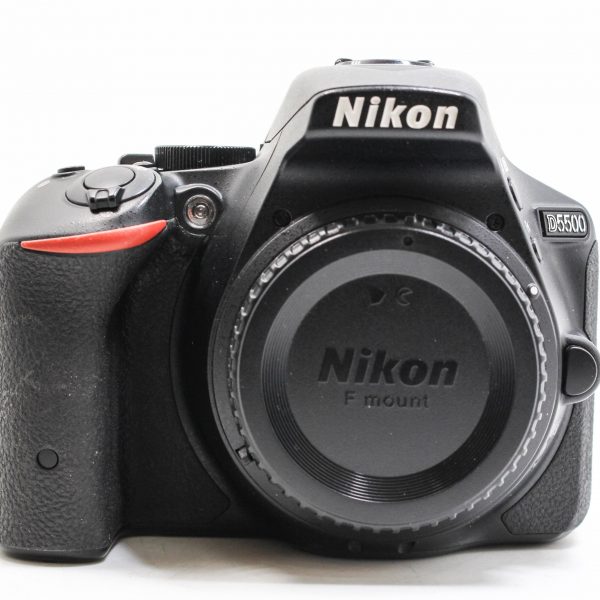 高雄青蘋果3c買賣收購Nikon D5500 APS-C 單眼相機